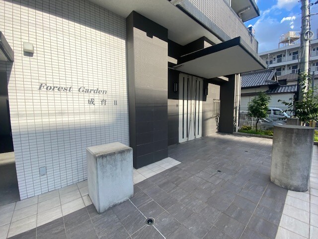 フォレストガーデン成育Ⅱの物件外観写真