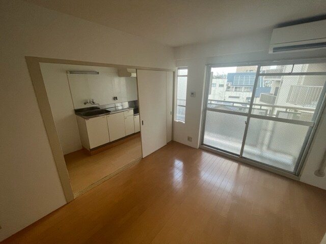 エルパラッツォ京橋の物件内観写真