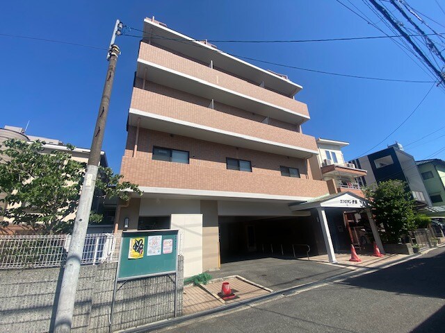 エリジオン伊藤の物件外観写真