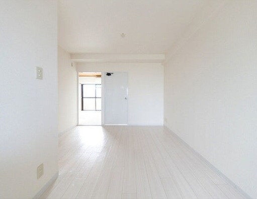 日宝ライフ放出西の物件内観写真