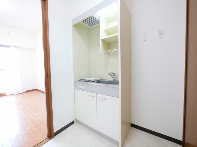 ラクラス高殿の物件内観写真