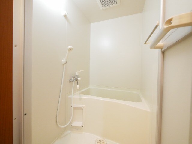 ラクラス高殿の物件内観写真