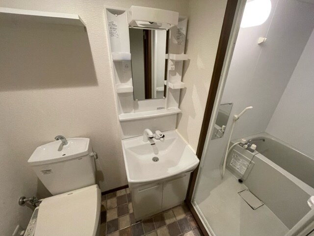 ウインズコート城東中央の物件内観写真