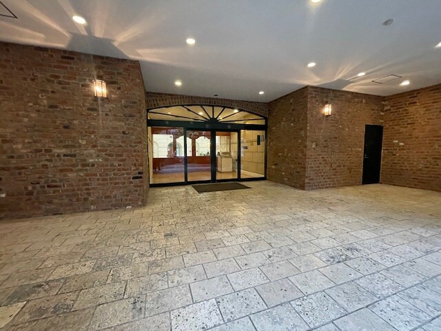 リバーカントリーガーデン京橋の物件外観写真