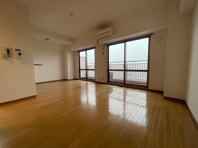 リバーカントリーガーデン京橋の物件内観写真