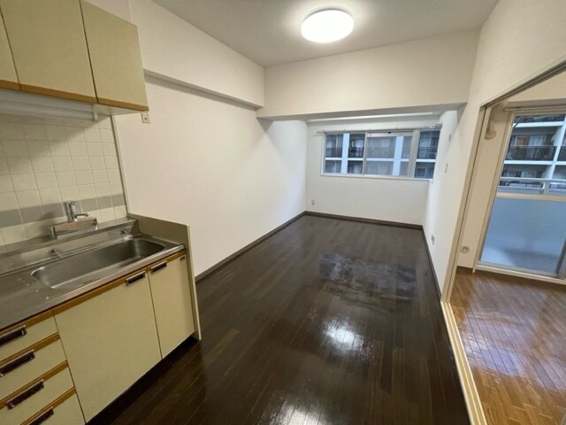 グランピア中央の物件内観写真