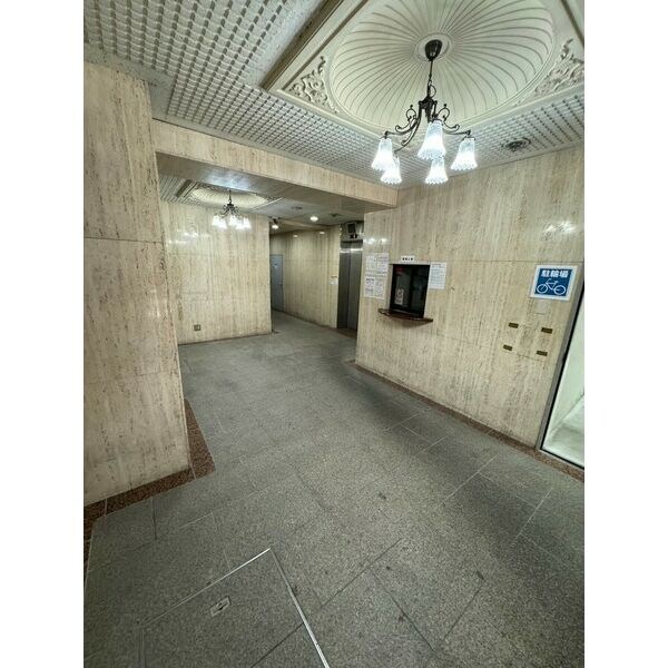 Belong千林(旧千林ロイヤルハイツ)の物件外観写真