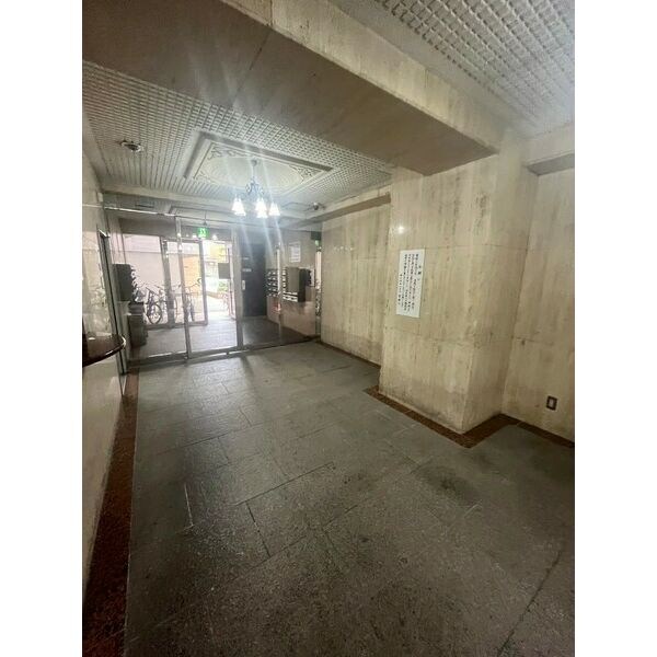 Belong千林(旧千林ロイヤルハイツ)の物件外観写真