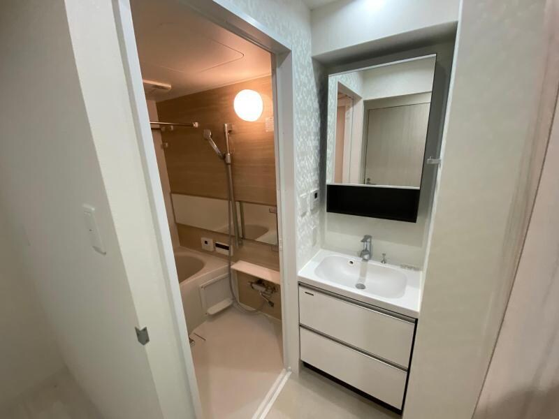 W.O.B.KYOBASHIの物件内観写真