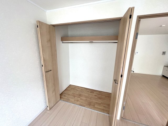 ロイヤルハイツ一津屋の物件内観写真