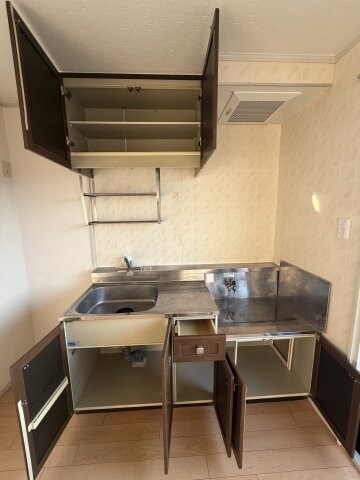 サンコーポラスの物件内観写真