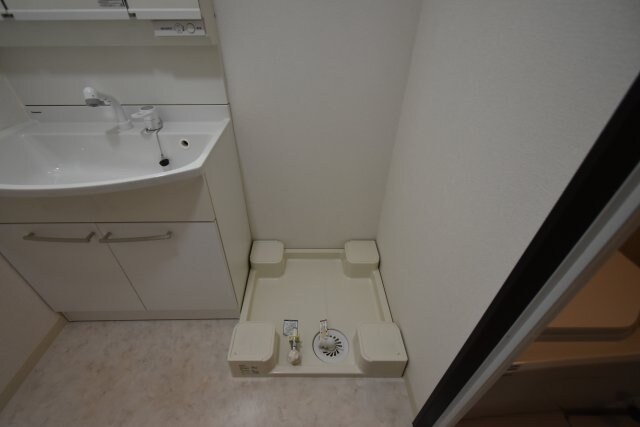 新山下三番館の物件内観写真