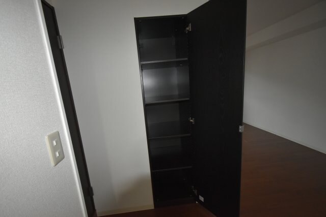 新山下三番館の物件内観写真