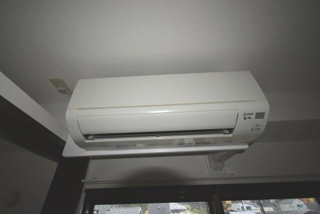 新山下三番館の物件内観写真