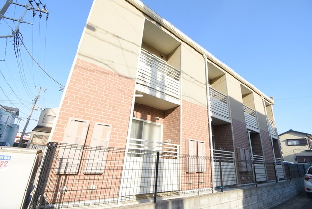 レオネクストセレンディップ久末の物件外観写真