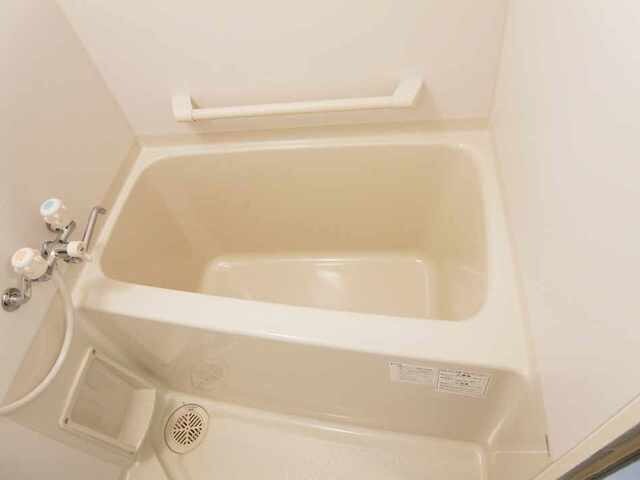 レオネクストセレンディップ久末の物件内観写真