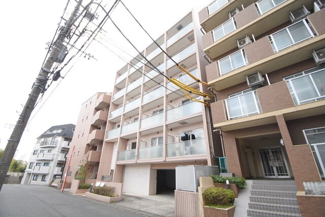 コーラル宮崎台の物件外観写真