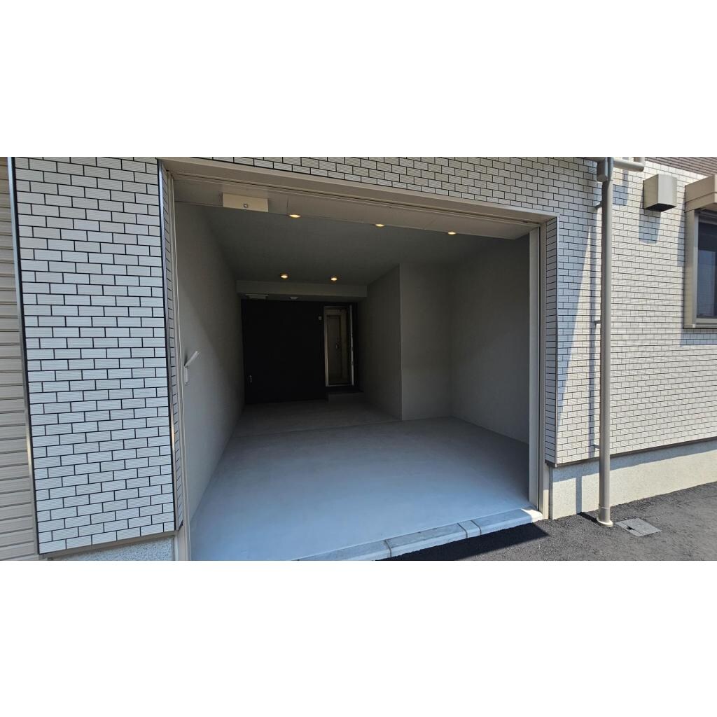 鶴ケ峰駅 徒歩25分 1階の物件外観写真