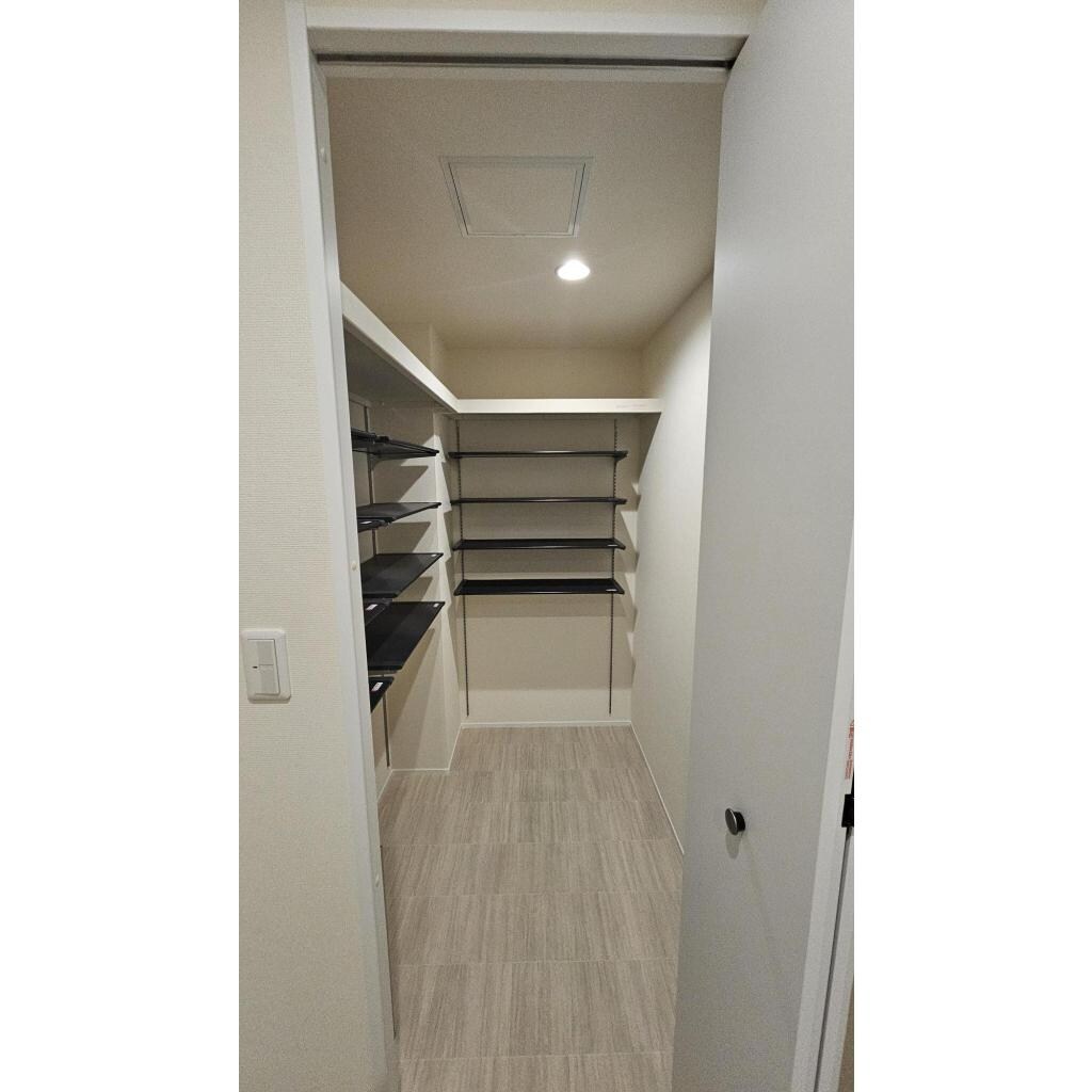 鶴ケ峰駅 徒歩25分 1階の物件内観写真