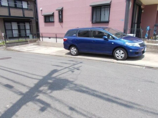 もみの木プレイスB棟の物件外観写真