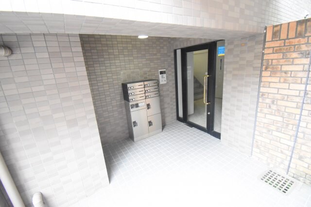 ジュネス西麻布の物件外観写真