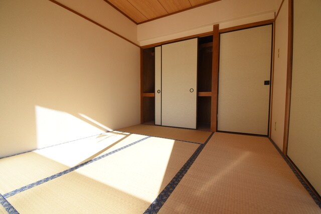 スペリアル吉田の物件内観写真