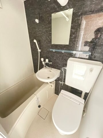 さくら新子安の物件内観写真