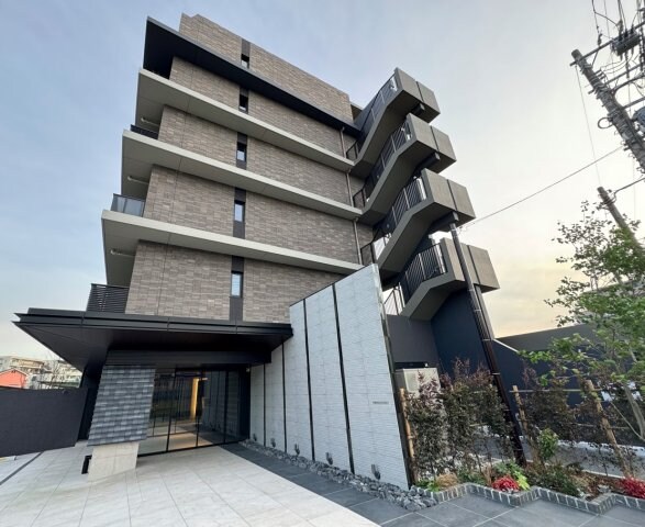 オープンブルーム二子の物件外観写真