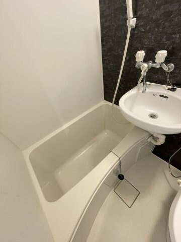 さくら新子安の物件内観写真