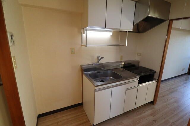 リバーサイドハイツの物件内観写真