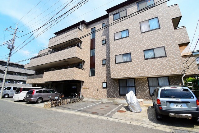 メゾンサンライズの物件外観写真