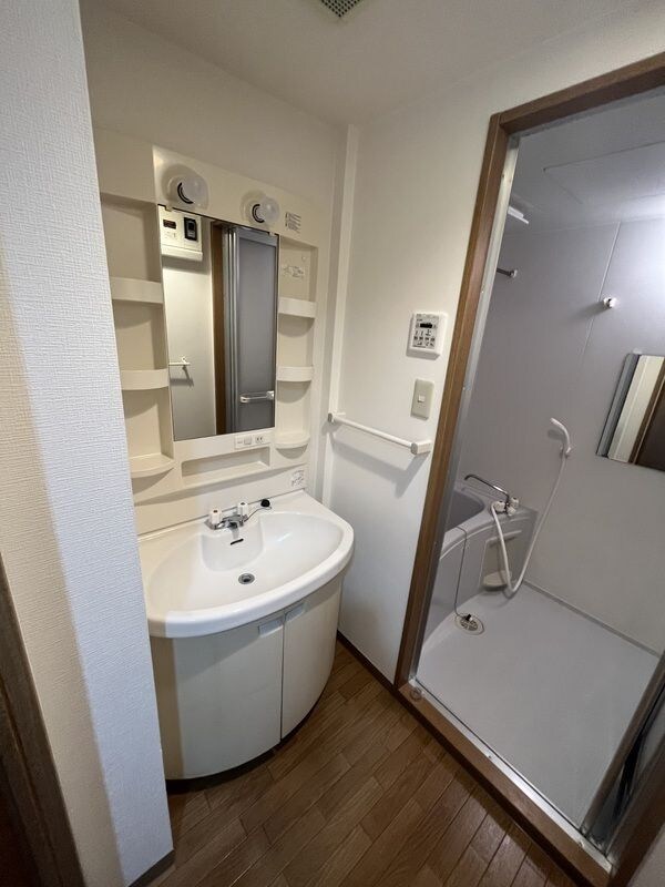 武蔵中原駅 徒歩8分 1階の物件内観写真