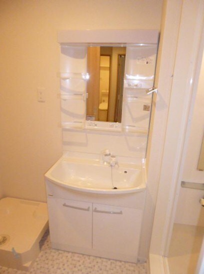 横浜駅 徒歩16分 2階の物件内観写真