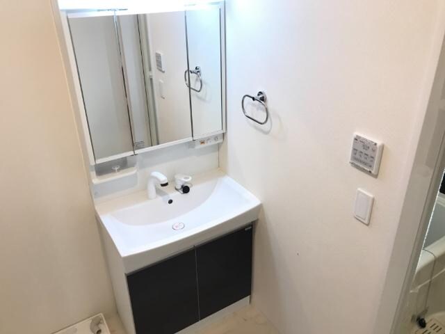 新羽駅 徒歩16分 2階の物件内観写真