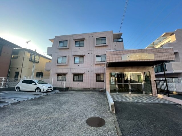 ハピネス飯田６号館の物件外観写真