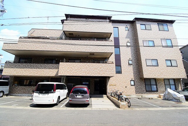 メゾンサンライズの物件外観写真