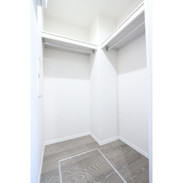 ロングウッドテラスの物件内観写真