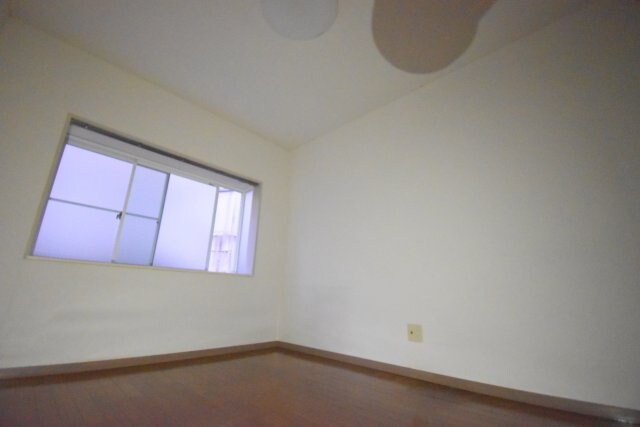 キャッスル旭ヶ丘A棟の物件内観写真