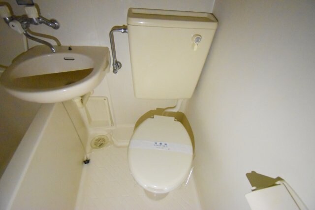 キャッスル旭ヶ丘A棟の物件内観写真