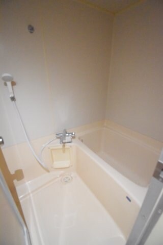 フローラレジデンスの物件内観写真