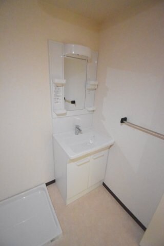 フローラレジデンスの物件内観写真