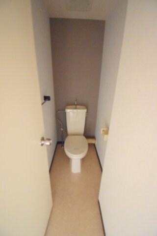 フローラレジデンスの物件内観写真