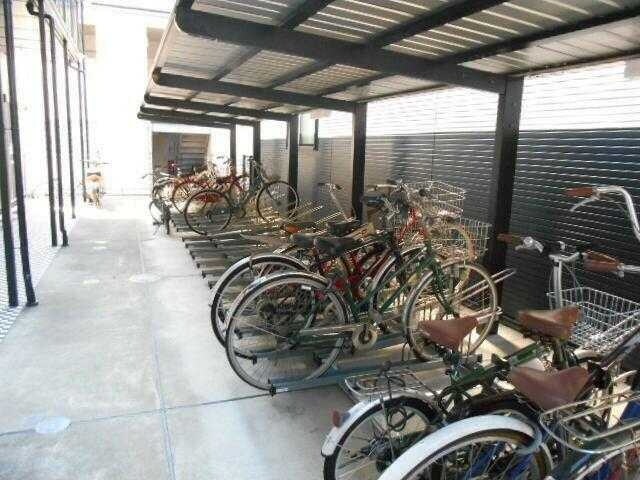 E+1の物件外観写真