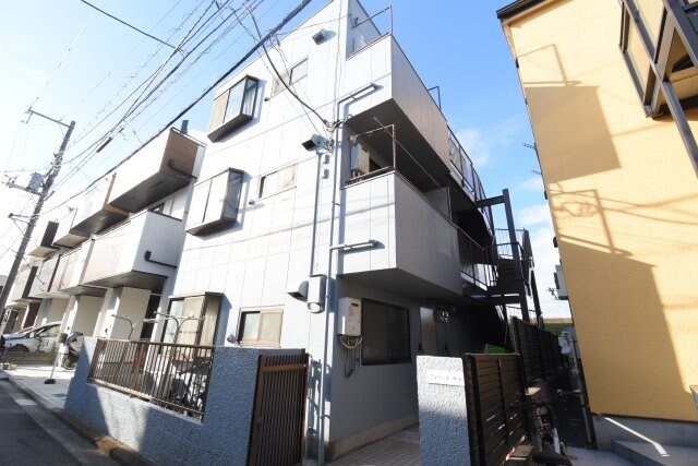 フェリシモサチの物件外観写真