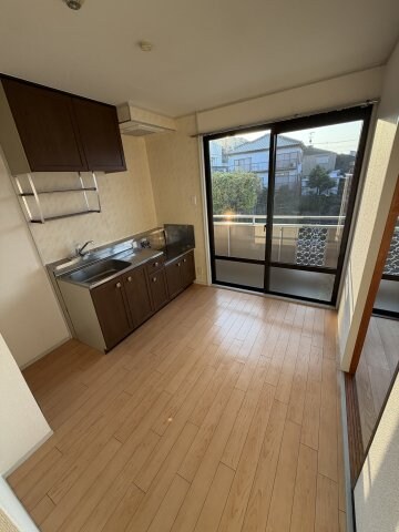 サンコーポラスの物件内観写真