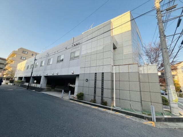 スペースアメニティ梶が谷の物件外観写真