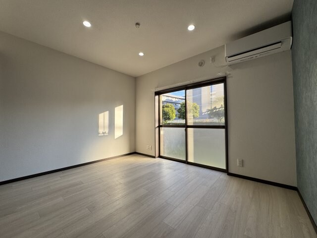 武蔵新城駅 徒歩5分 1階の物件内観写真