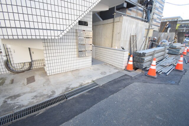 ホワイトレジデンス鷺沼の物件外観写真