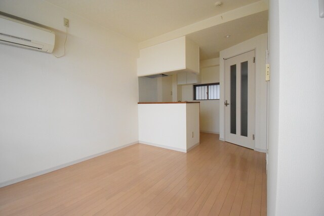 ホワイトレジデンス鷺沼の物件内観写真