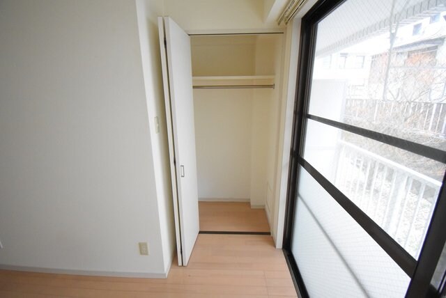 ホワイトレジデンス鷺沼の物件内観写真